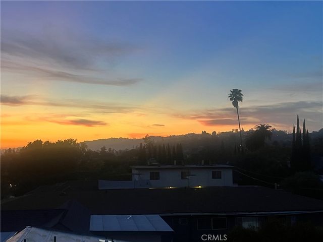 $5,195 | 4511 Russell Avenue, Los Feliz, CA 90027