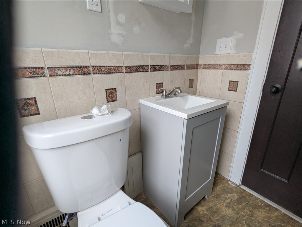 1151 Quilliams Road Cleveland Heights, OH 44121 - Photo 17 of 30