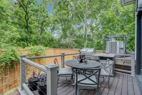 $475,000 | 4124 Bonner View Lane, Houston, TX 77007