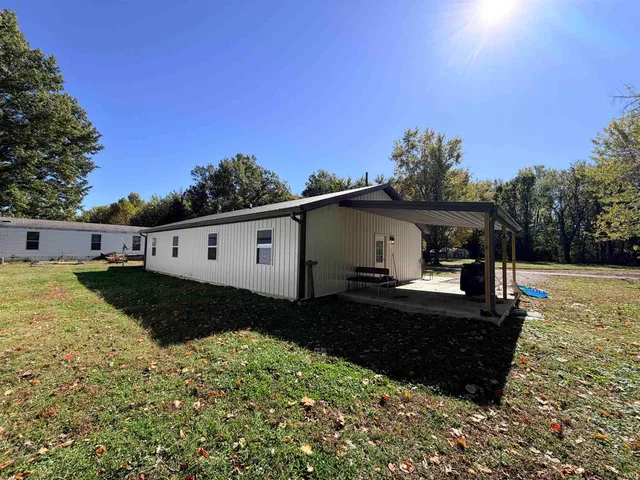 $350,000 | 737 Burr Oak Street, Jasonville, IN 47438