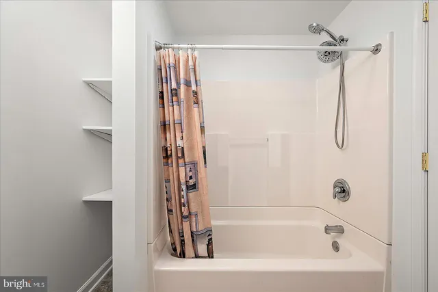 a view of empty room