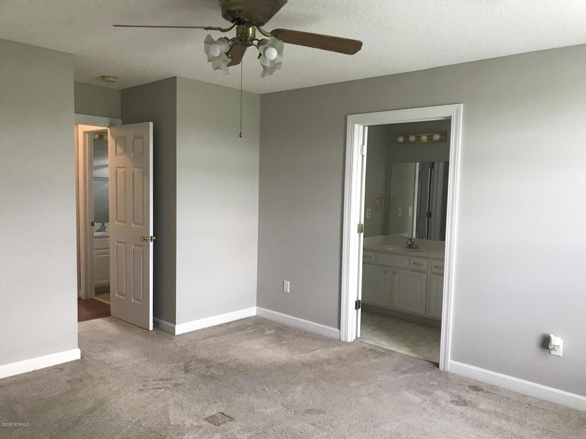 981 Aspen Ridge Court Deep Run, NC 28525 - Photo 8 of 21 Master Bedroom