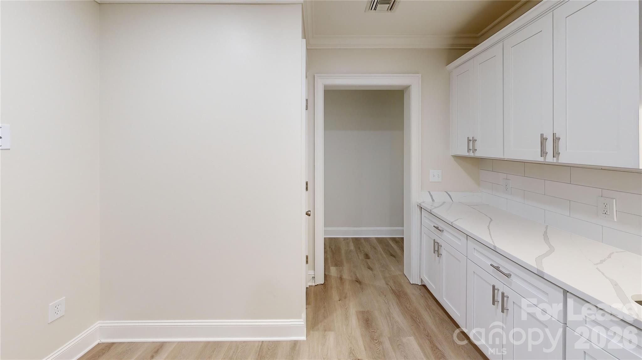 1301 Queens Road, Unit 101 Charlotte, NC 28207 - Photo 6 of 16