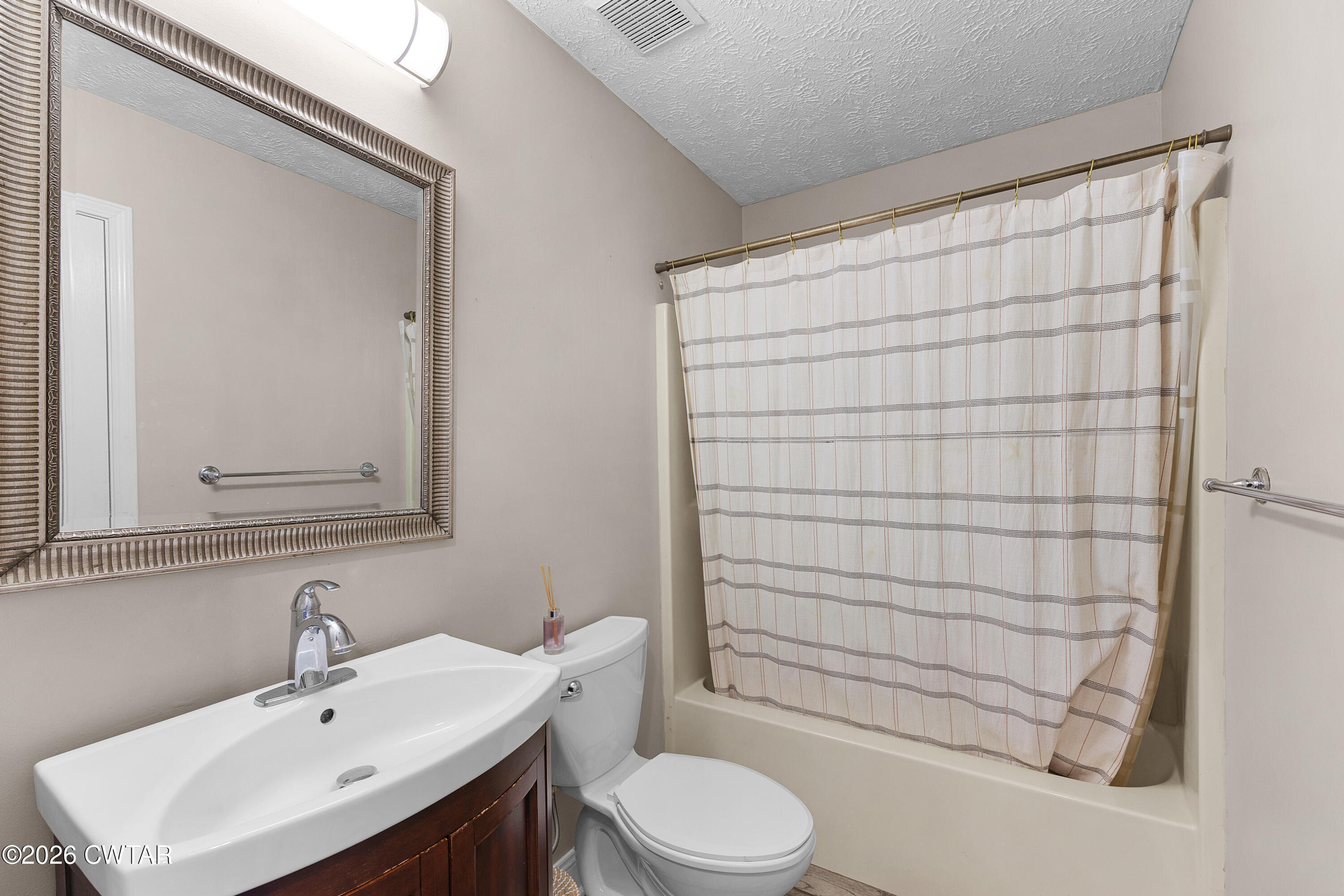 192 Cotton Ridge Drive Jackson, TN 38305 - Photo 11 of 12 EN4A5468