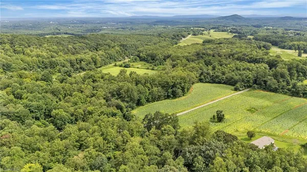 $179,000 | 21 North Old Highway 21, Thurmond, NC 28683