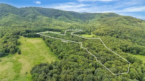 $179,000 | 21 North Old Highway 21, Thurmond, NC 28683