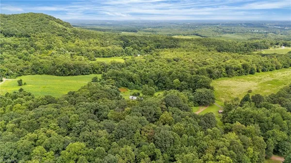 $179,000 | 21 North Old Highway 21, Thurmond, NC 28683