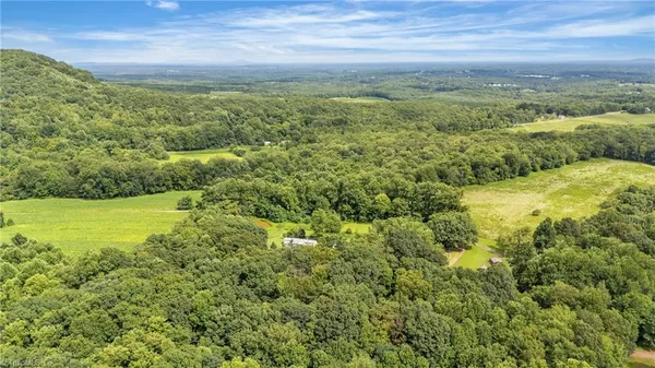 $179,000 | 21 North Old Highway 21, Thurmond, NC 28683