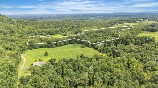 $179,000 | 21 North Old Highway 21, Thurmond, NC 28683