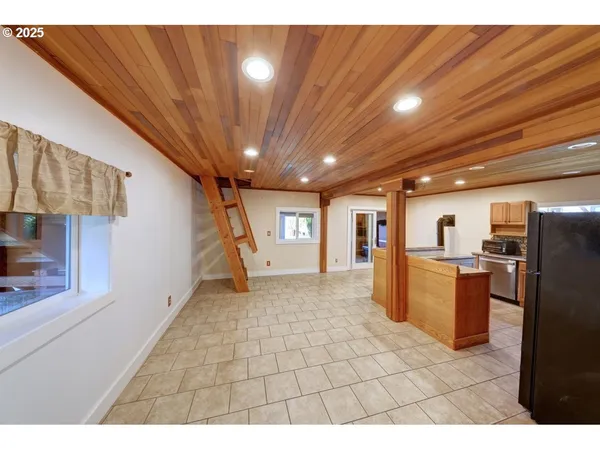 a bathroom with a sink vanity and a mirror