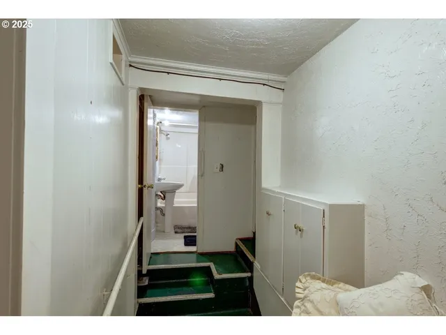 $410,000 | 3162 Marine Drive, Astoria, OR 97103