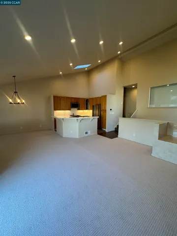 $4,200 | 87 Starview Drive, Oakland, CA 94618