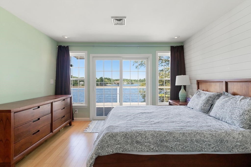 214 Echo Cove Road Hamilton, MA 01982 - Photo 23 of 34 Gallery Image 23