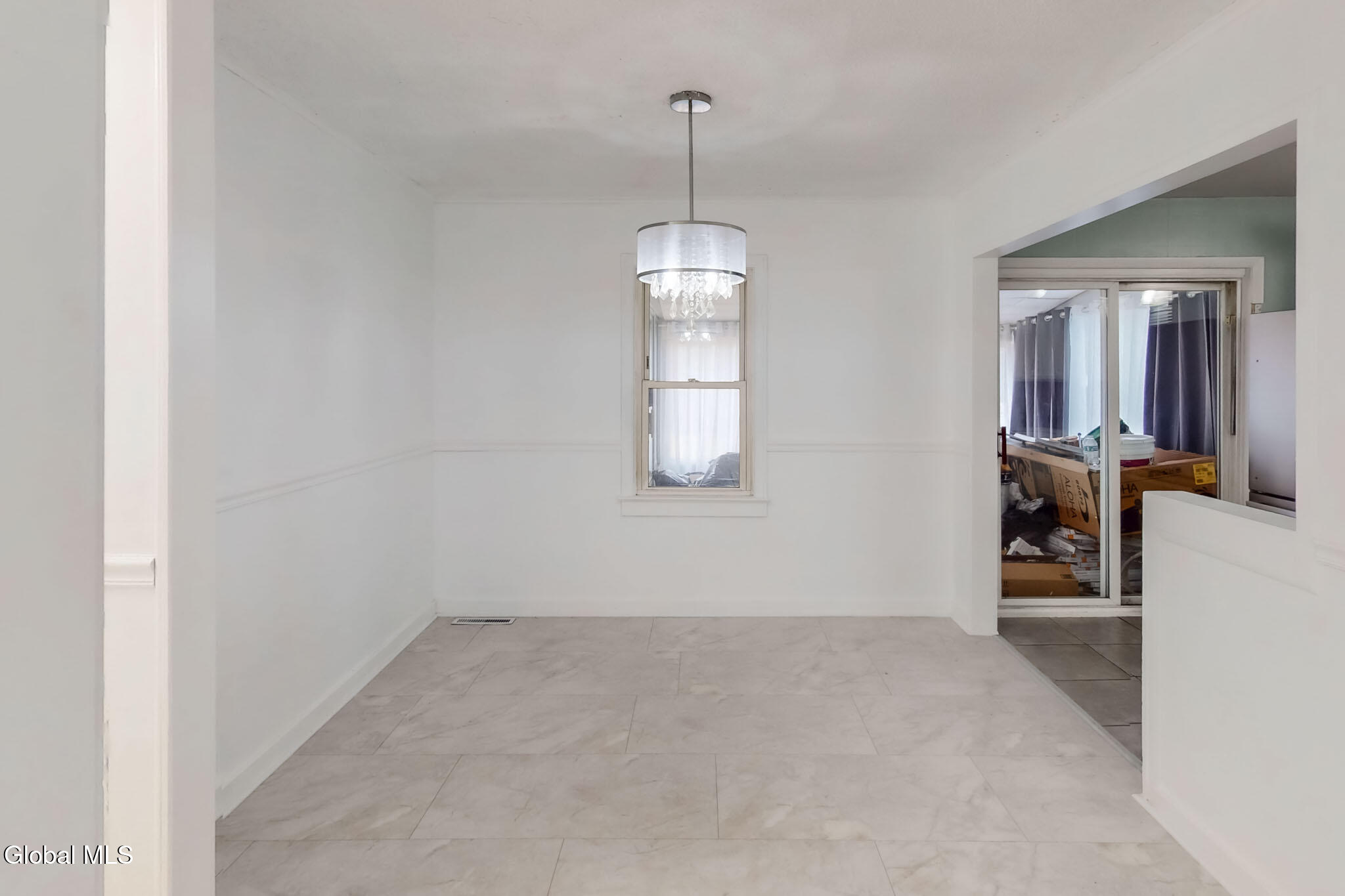 11 Rapple Drive Colonie, NY 12205 - Photo 6 of 15 11 rapple 10