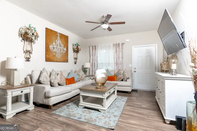 $225,000 | 201 Creekside Manor Drive, Thomaston, GA 30286