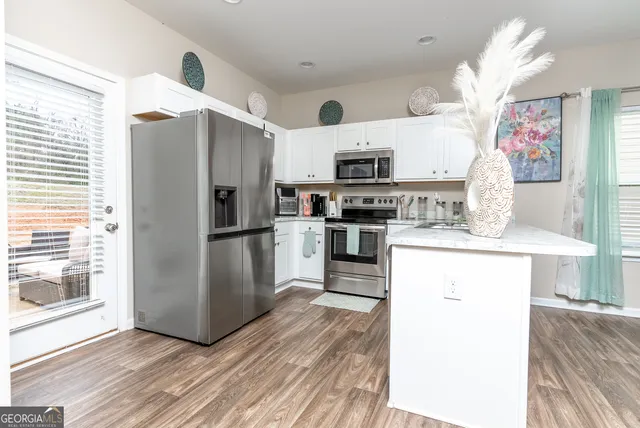 $225,000 | 201 Creekside Manor Drive, Thomaston, GA 30286