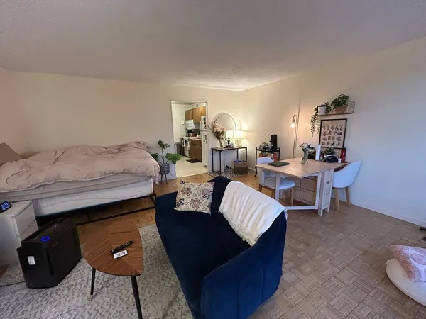 $2,450 | 44 Washington Street, Unit 312, Brookline, MA 02445