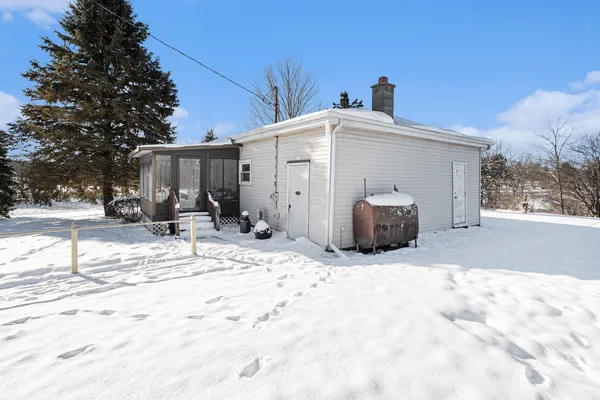 $224,900 | 19647 L Drive North, Marshall, MI 49068