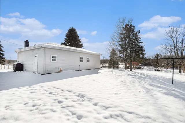 $224,900 | 19647 L Drive North, Marshall, MI 49068
