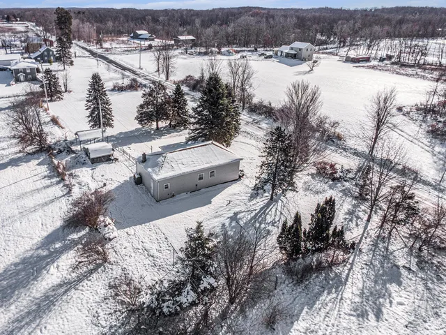 $224,900 | 19647 L Drive North, Marshall, MI 49068