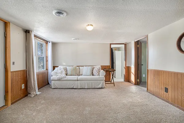 $224,900 | 19647 L Drive North, Marshall, MI 49068