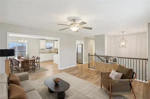 $379,900 | 1004 Northwest High View Drive, Grain Valley, MO 64029
