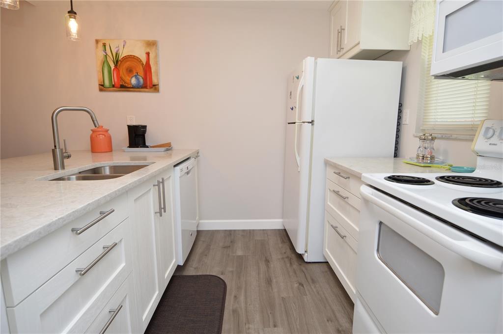 12760 Indian Rocks Road, Unit 605 Largo, FL 33774 - Photo 9 of 97