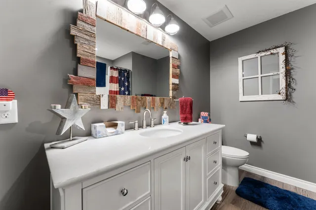 $425,000 | 3819 Meadowview Way, St. Bonifacius, MN 55375