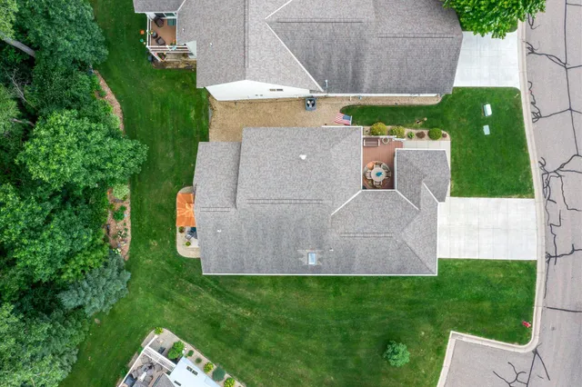 $425,000 | 3819 Meadowview Way, St. Bonifacius, MN 55375