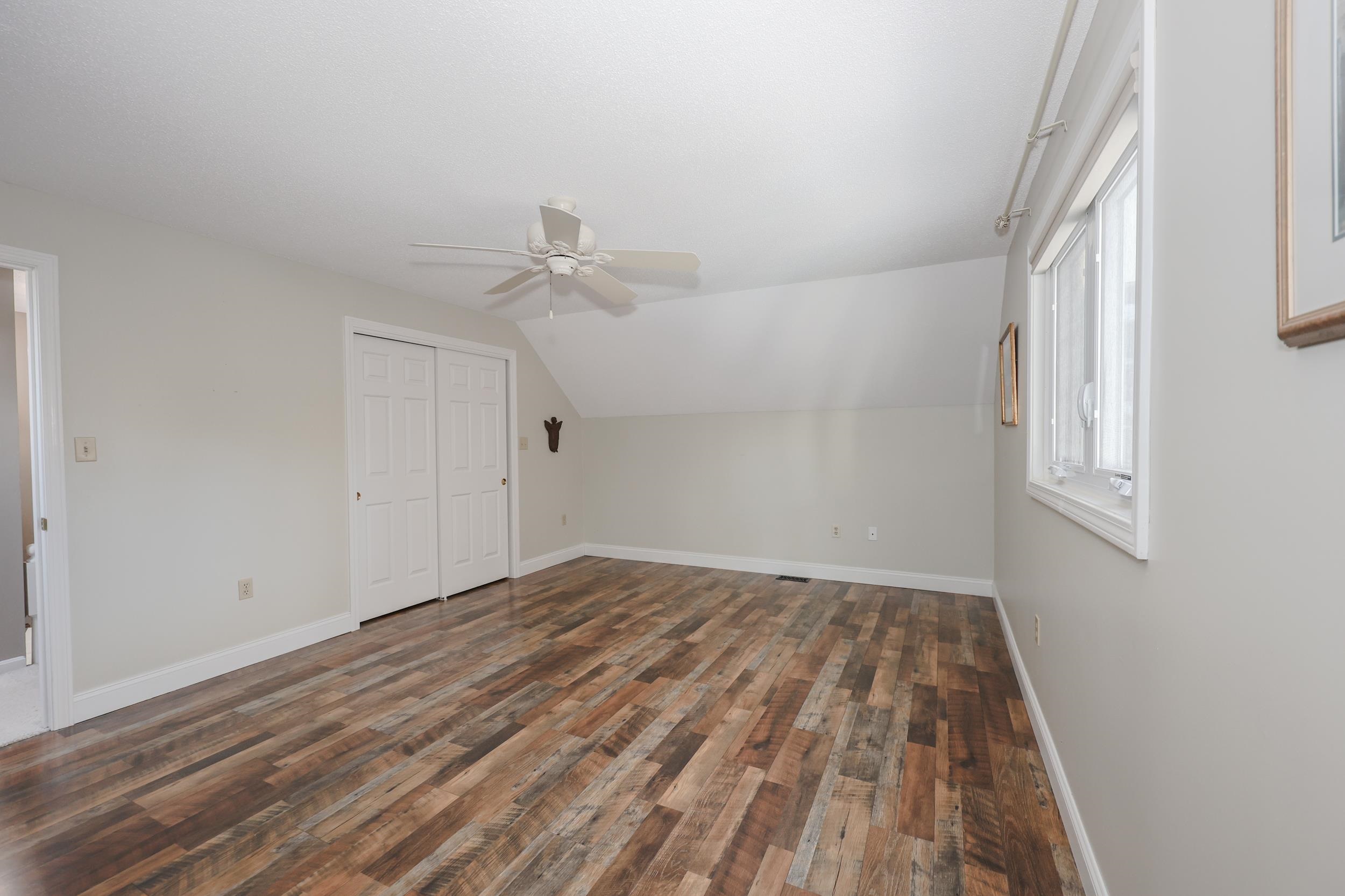 152 Straw Hill Road Manchester, NH 03104 - Photo 36 of 45