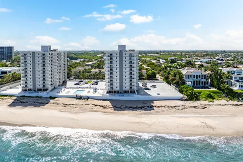 $525,000 | 4505 South Ocean Boulevard, Unit 306, Highland Beach, FL 33487