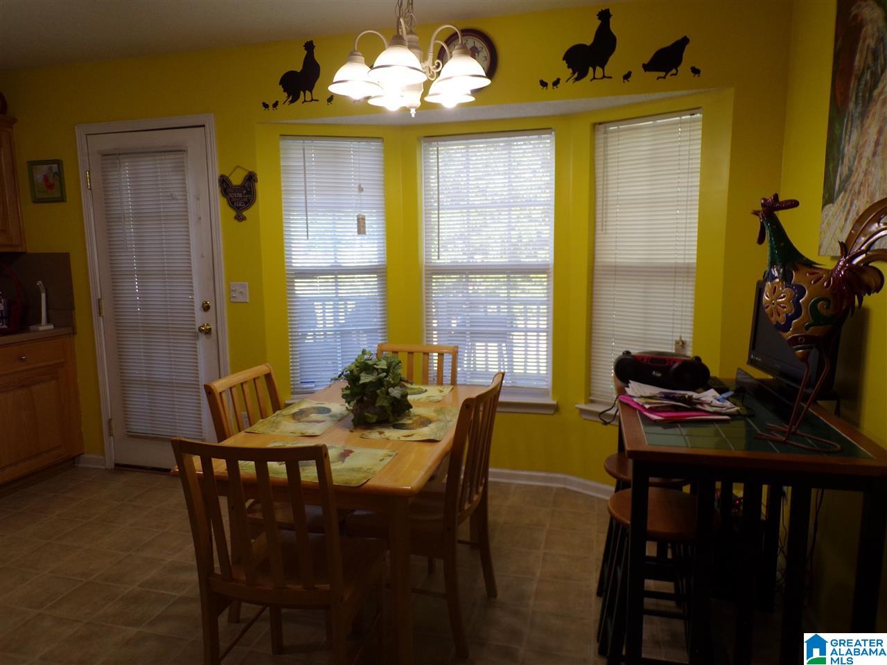 1405 4th Street Northwest Center Point, AL 35215 - Photo 4 of 32
