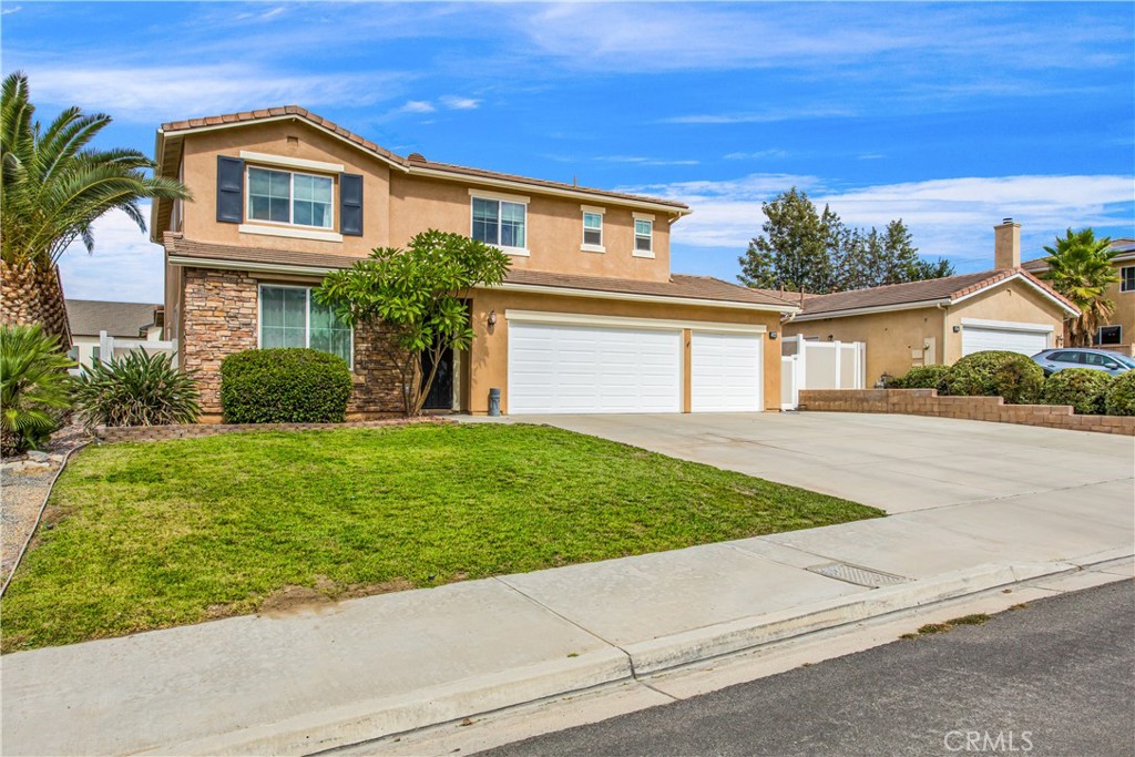 31064 Quarry Street Mentone, CA 92359 - Photo 2 of 36