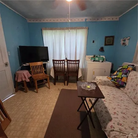 $189,000 | 16073 South Us Highway, San Benito, TX 78586