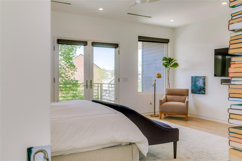 2215 Madera Street Dallas, TX 75206 - Photo 23 of 39