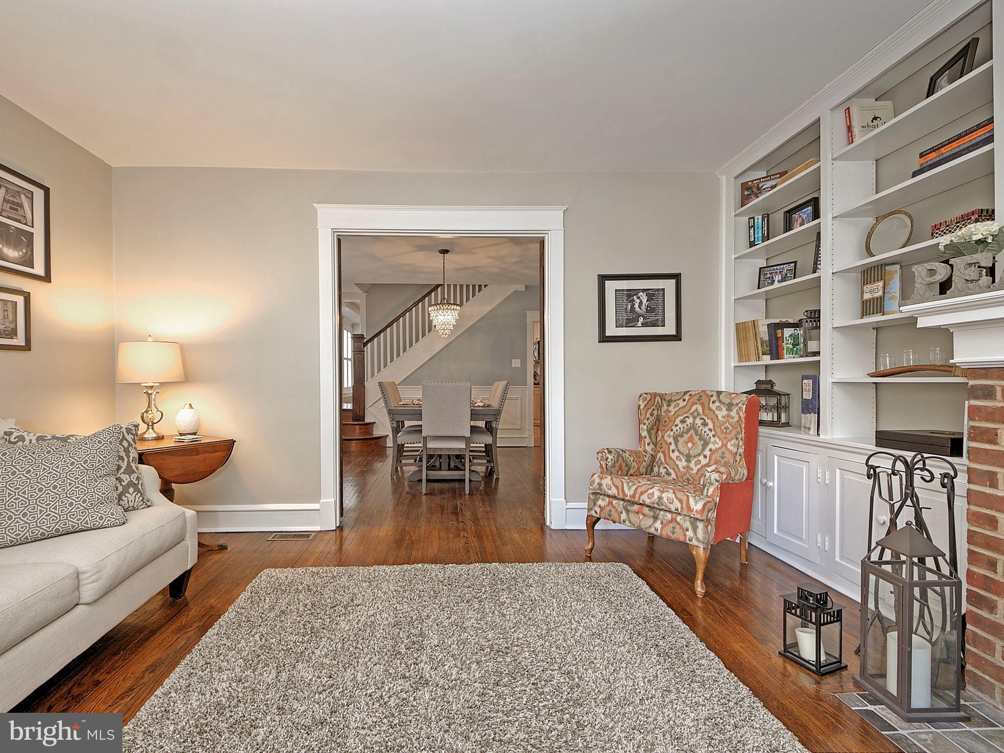 1406 Hamilton Street Wilmington, DE 19806 - Photo 6 of 25 Living room