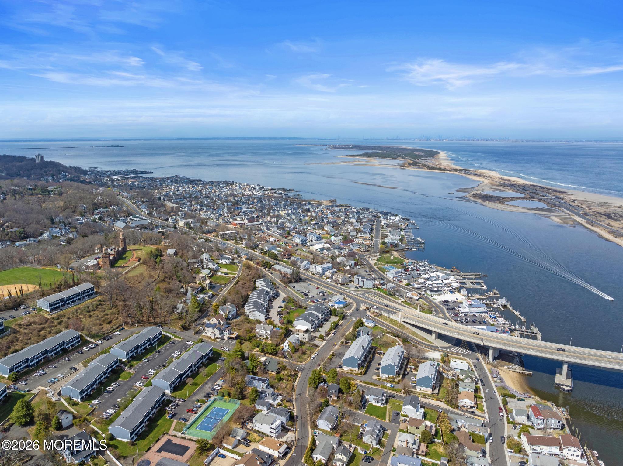 1 Portland Road, Unit 7 Highlands, NJ 07732 - Photo 5 of 47 1 Portland Rd #7