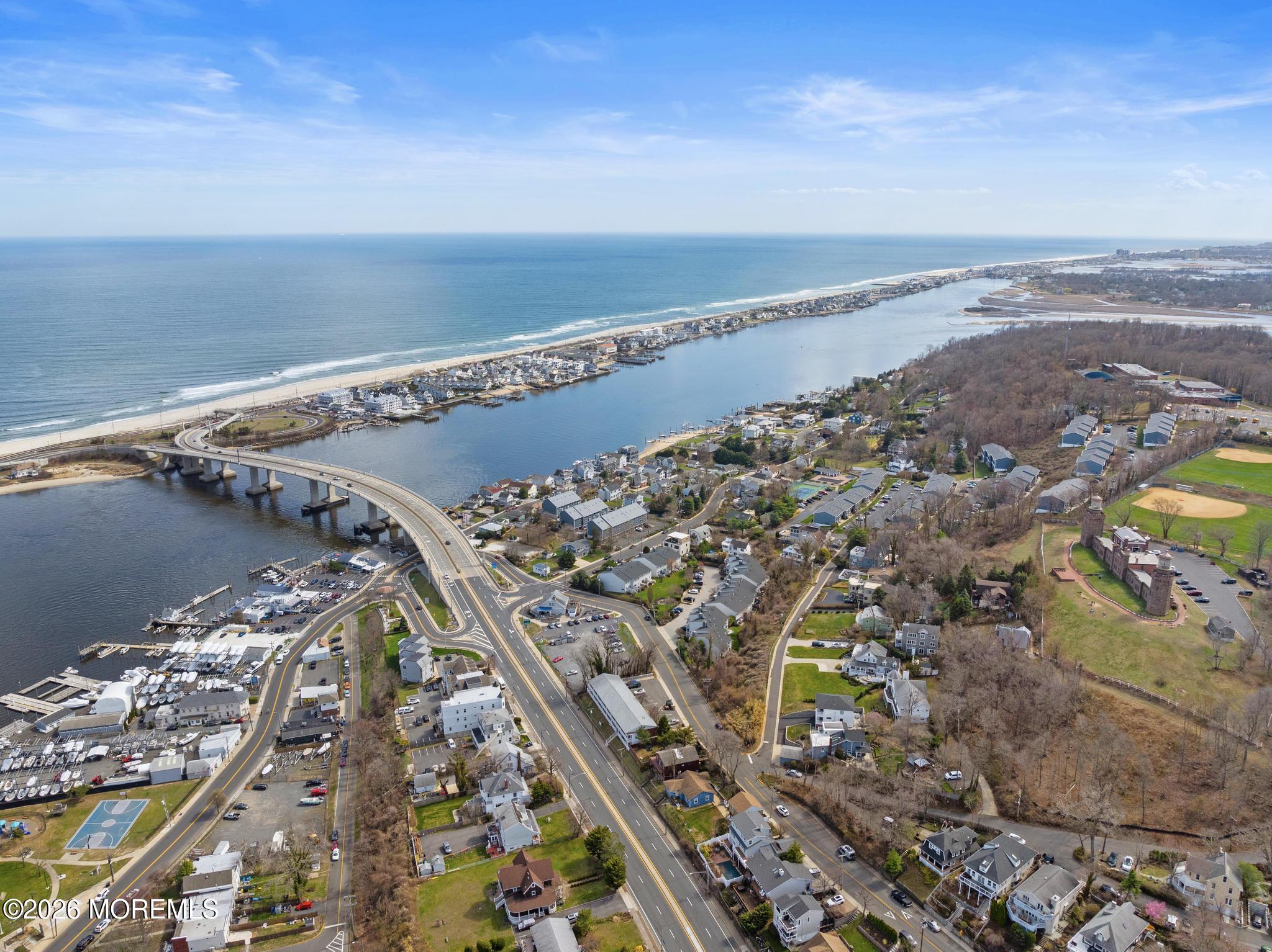 1 Portland Road, Unit 7 Highlands, NJ 07732 - Photo 7 of 47 1 Portland Rd #7