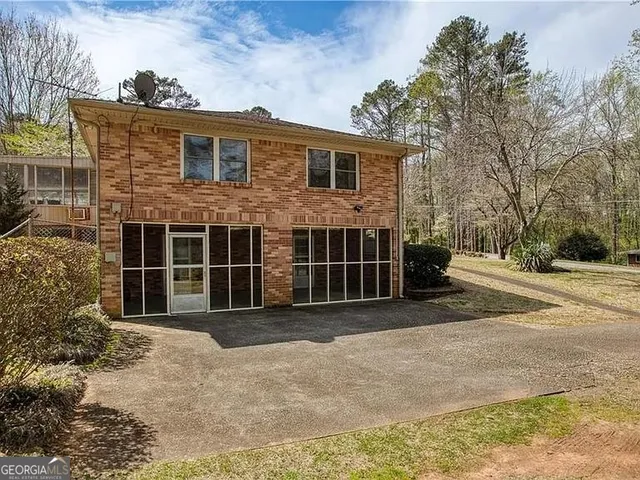 $6,717 | 425 Plantation Road Southwest, Smyrna, GA 30082