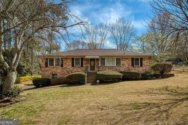 $6,717 | 425 Plantation Road Southwest, Smyrna, GA 30082