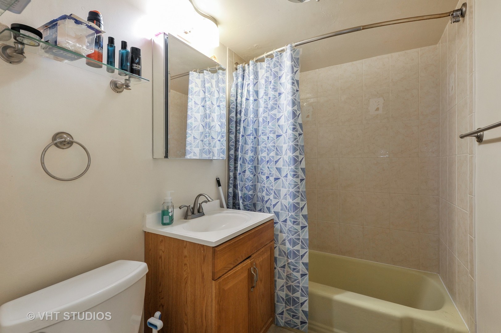 6301 North Sheridan Road, Unit 5B Chicago, IL 60660 - Photo 6 of 11