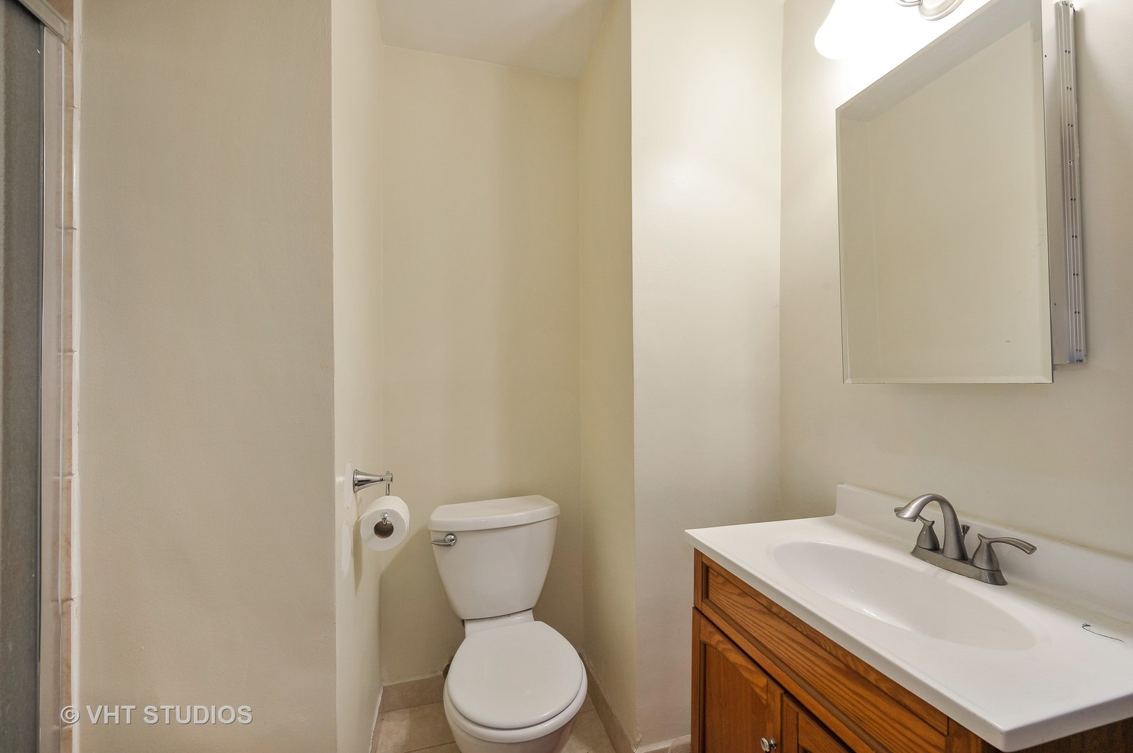 6301 North Sheridan Road, Unit 5B Chicago, IL 60660 - Photo 8 of 11