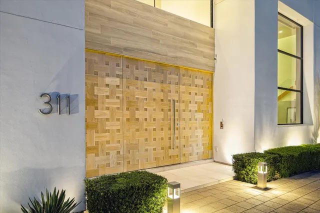 $5,995,000 | 311 Brown Saddle Road, Houston, TX 77057