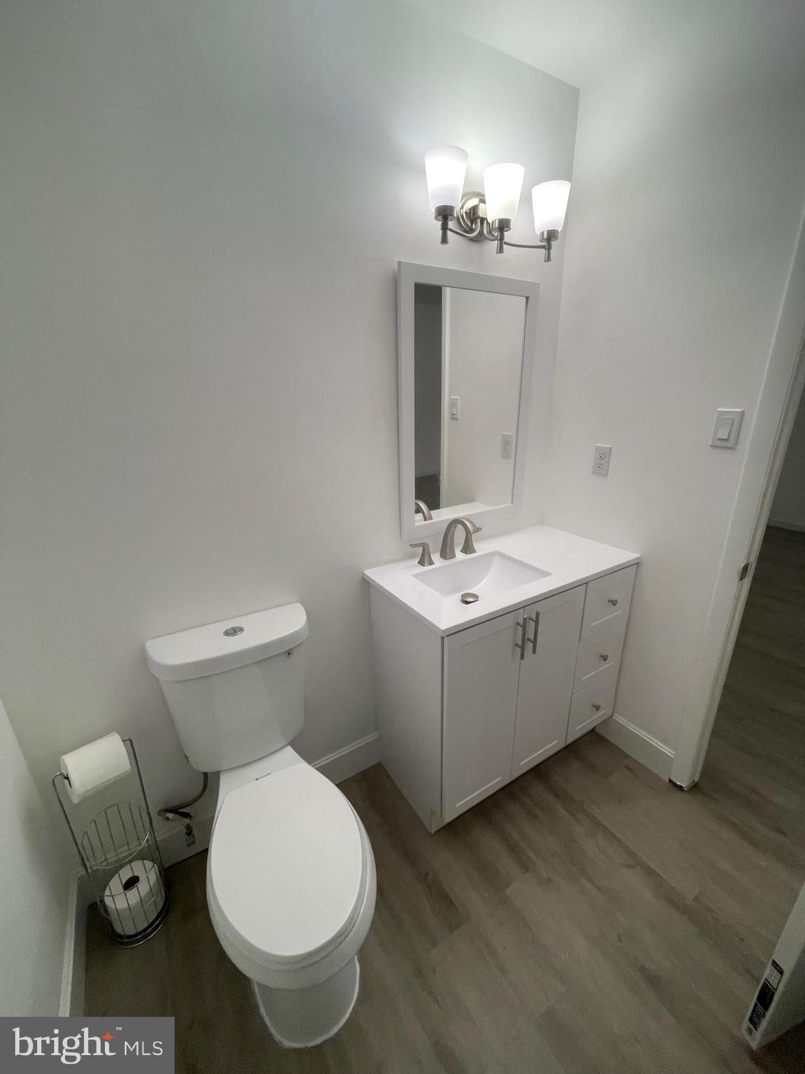 907 Clover Place Warminster, PA 18974 - Photo 15 of 16