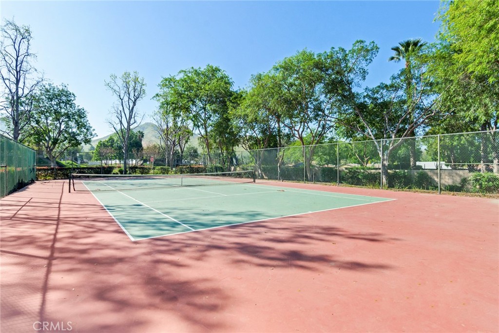 12840 Mayflower Court Riverside, CA 92503 - Photo 25 of 34 Association Tennis Courts