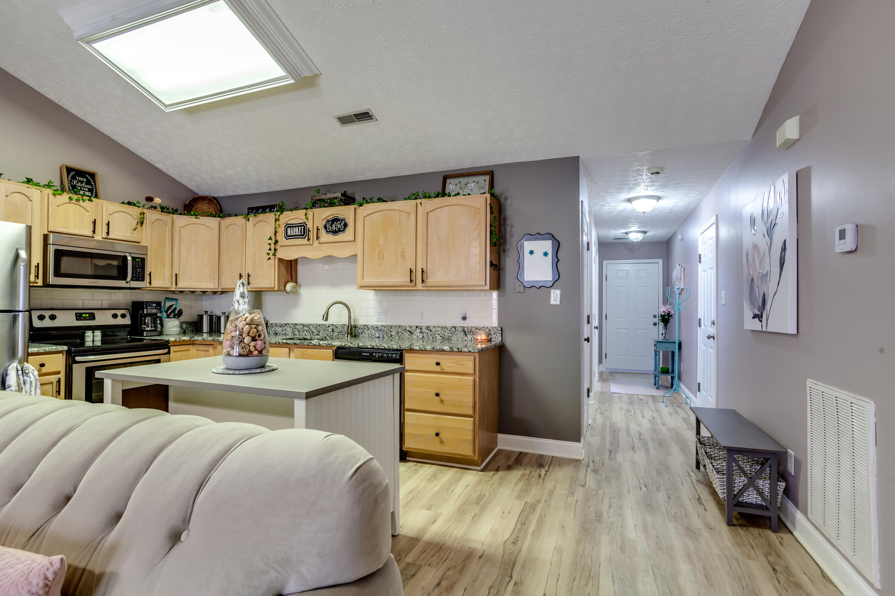 5703 Reece Way, Unit 10 Knoxville, TN 37918 - Photo 9 of 23 017220122-1-5703ReeceWayKnoxvilleTN-SMAL