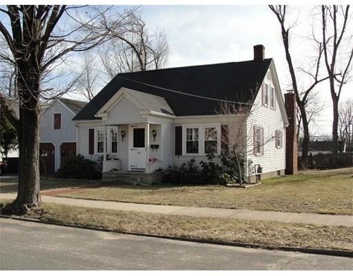 40 Champlain Street Springfield, MA 01151 - Photo 1 of 21 Gallery Image 1