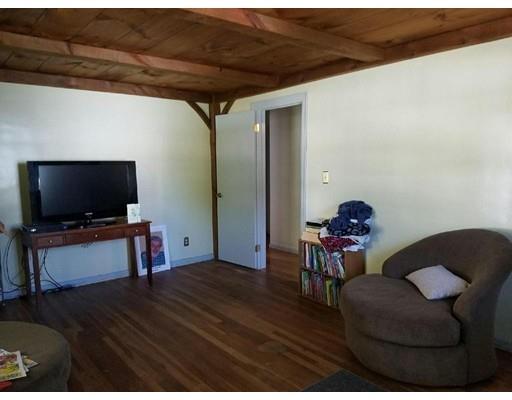 40 Champlain Street Springfield, MA 01151 - Photo 12 of 21 Gallery Image 12