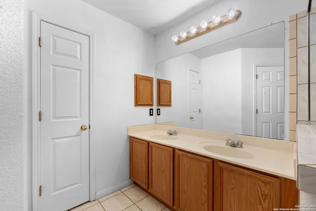 $239,990 | 5362 Chestnut View Drive, San Antonio, TX 78247