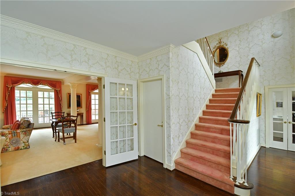 1930 Virginia Road Winston-Salem, NC 27104 - Photo 3 of 30 Entry opens to living room